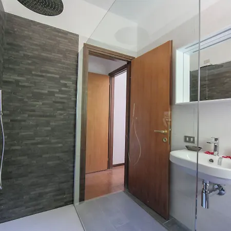 Bella Terrazzo Apartment *