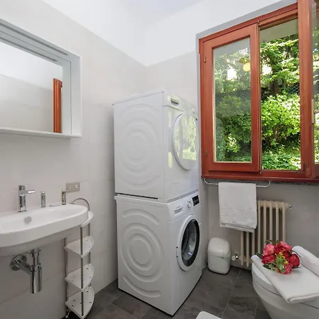 Bella Terrazzo Apartment Menaggio